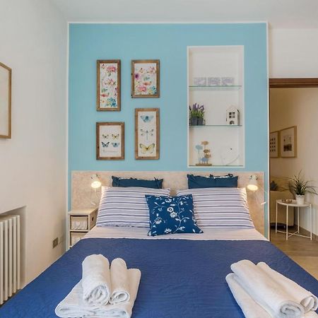 La Terrazza Apartment บรูนาเต ภายนอก รูปภาพ